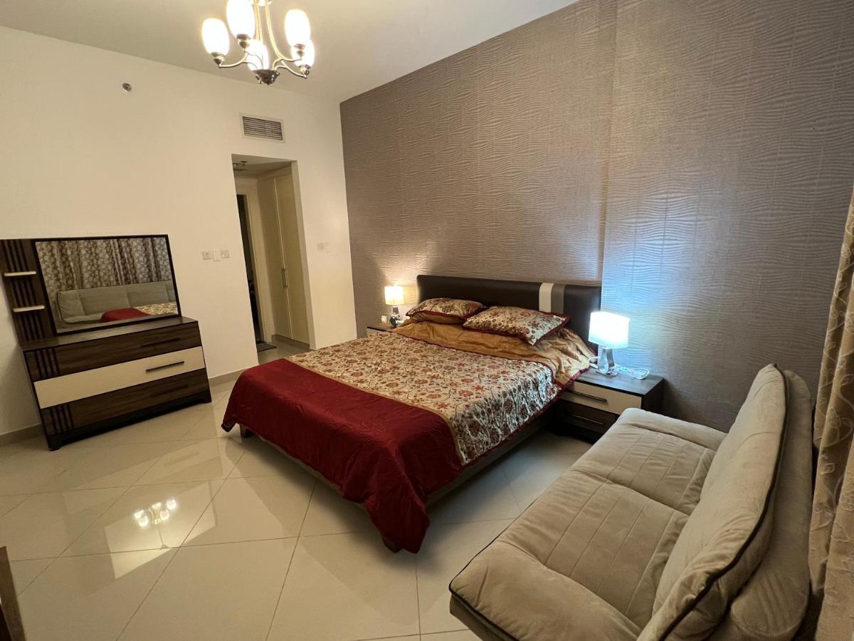 Large Size One Bedroom Apartment With Sea View Абу-Даби Экстерьер фото